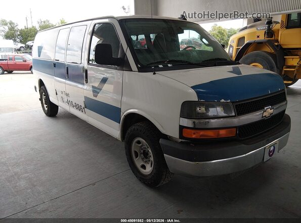 1GAZGPFGXG1296867 2016 CHEVROLET EXPRESS White წინა მარჯვენა