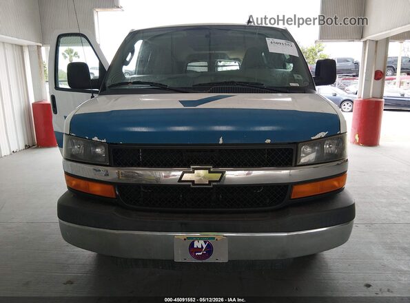 1GAZGPFGXG1296867 2016 CHEVROLET EXPRESS White უკანა სალონის ხედი