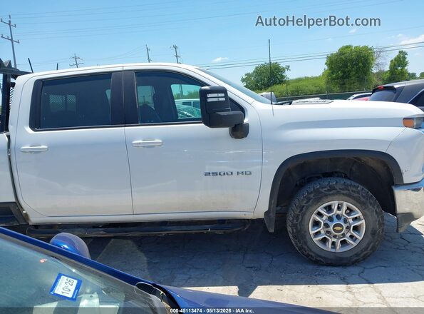 1GC1YNEY3NF179325 2022 CHEVROLET SILVERADO White Widok wnętrza z tyłu