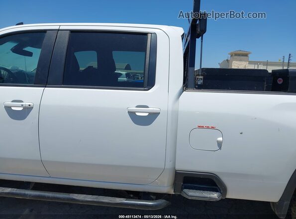 1GC1YNEY3NF179325 2022 CHEVROLET SILVERADO White Widok wnętrza 360 stopni
