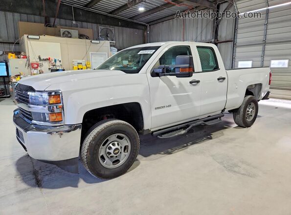 1GC2KUEG1JZ192591 2018 CHEVROLET SILVERADO Белый Передняя левая четверть