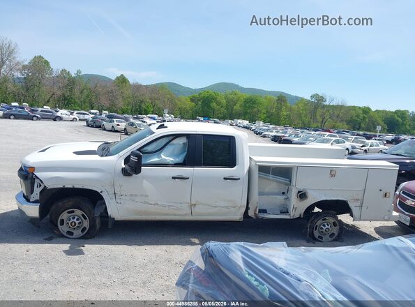 1GC2WLE74PF237855 2023 CHEVROLET SILVERADO White Widok wnętrza 360 stopni