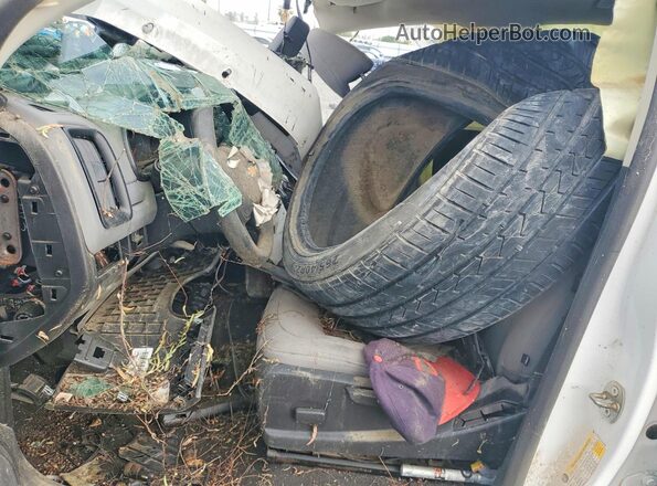 1GCGSBEA3L1120489 2020 CHEVROLET COLORADO Белый Вид салона спереди