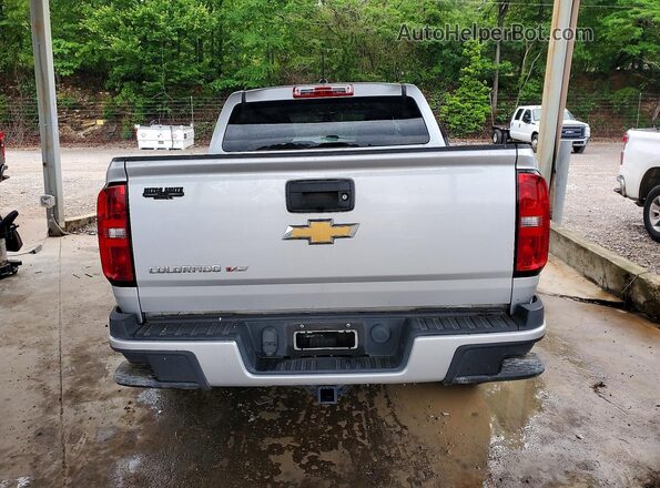 1GCGSBEN4J1311385 2018 CHEVROLET COLORADO Серебряный Вид сзади