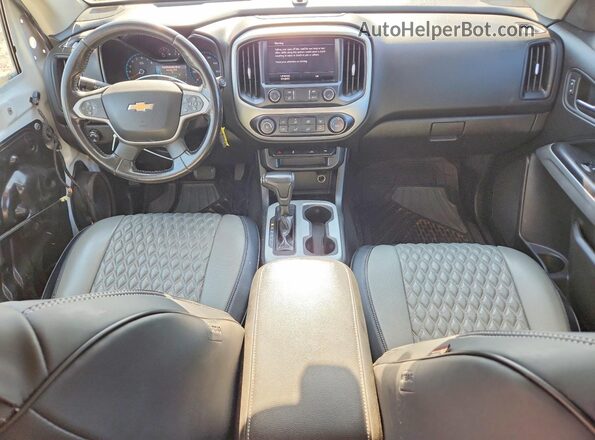 1GCGSCEN4K1240311 2019 CHEVROLET COLORADO White Dashboard view