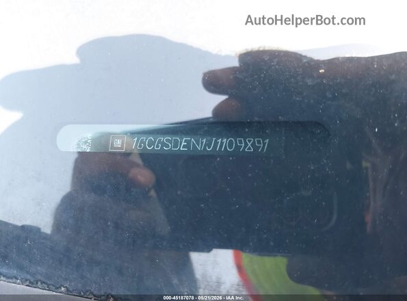 1GCGSDEN1J1109891 2018 CHEVROLET COLORADO Gray Вид підкапотного простору