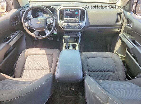 1GCGTCEN3J1257449 2018 CHEVROLET COLORADO Зеленый Вид панели приборов
