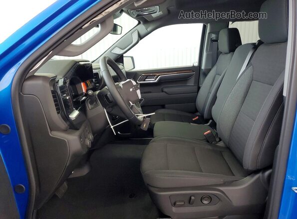 1GCPADED2TZ190561 2026 CHEVROLET SILVERADO Синий Вид салона спереди