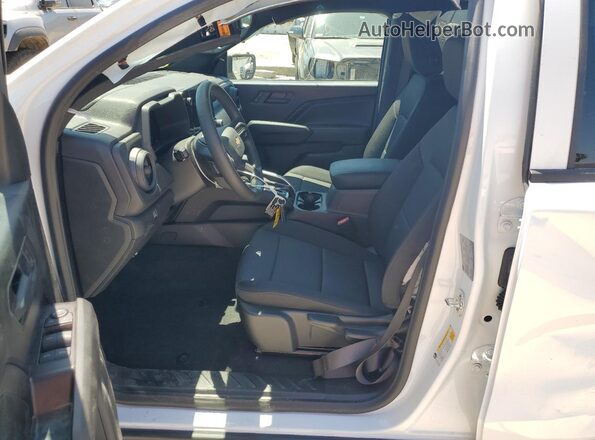 1GCPSBEK6S1154031 2025 CHEVROLET COLORADO Белый Вид салона спереди