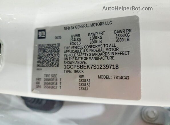 1GCPSBEK7S1239718 2025 CHEVROLET COLORADO White VIN კოდის სტიკერის ხედი