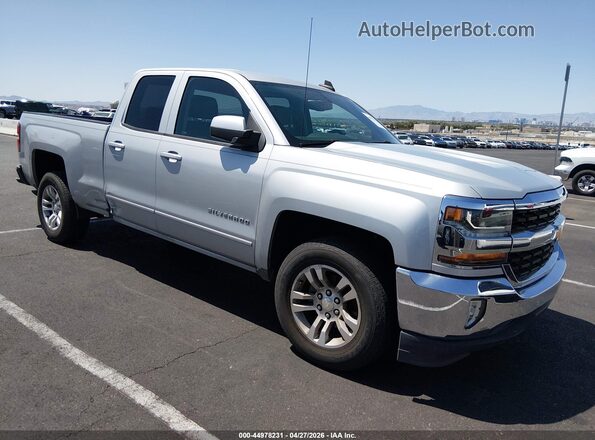 1GCRCREC7JZ117626 2018 CHEVROLET SILVERADO Серебряный Передняя правая четверть