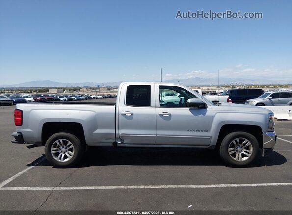 1GCRCREC7JZ117626 2018 CHEVROLET SILVERADO Серебряный Вид задней части салона