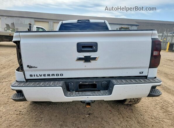 1GCVKREC4JZ110618 2018 CHEVROLET SILVERADO Белый Вид сзади