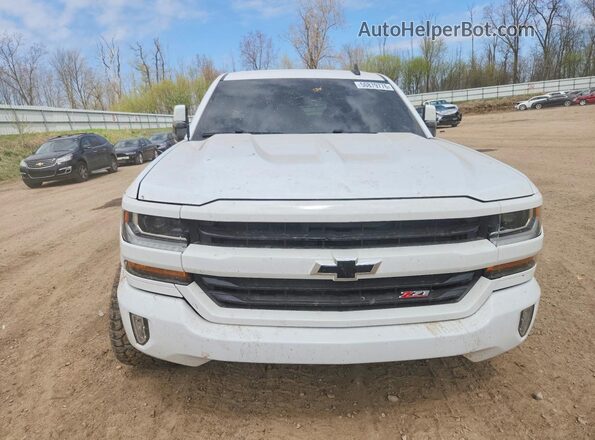 1GCVKREC4JZ110618 2018 CHEVROLET SILVERADO Белый Вид спереди