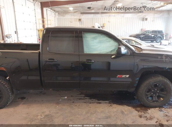 1GCVKRECXHZ368409 2017 CHEVROLET SILVERADO Черный Вид задней части салона
