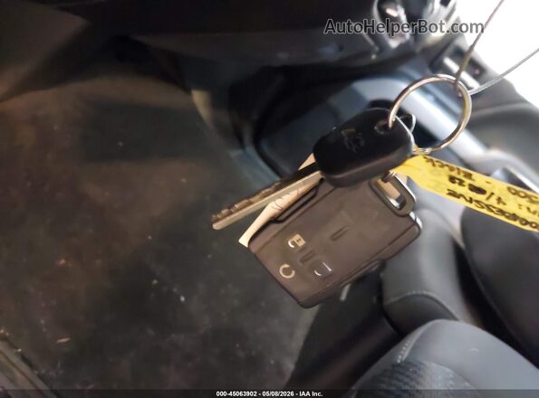 1GCVKRECXHZ368409 2017 CHEVROLET SILVERADO Черный Вид панели приборов