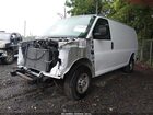2017 Chevrolet Express 2500 Work Van Красный vin: 1GCWGAFF1H1192400