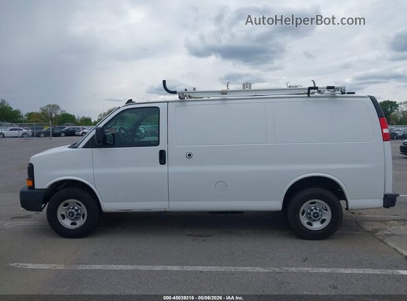1GCWGAFF3G1235150 2016 CHEVROLET EXPRESS Белый Панорамный вид салона 360°