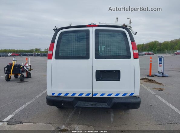 1GCWGAFF3G1235150 2016 CHEVROLET EXPRESS Белый 