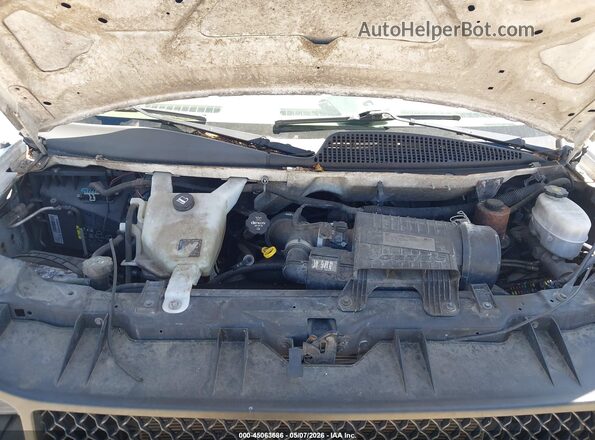 1GCWGAFF6G1118601 2016 CHEVROLET EXPRESS Белый Вид сзади