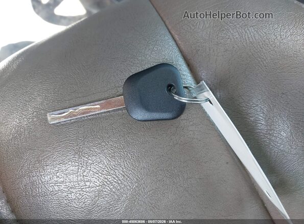 1GCWGAFF6G1118601 2016 CHEVROLET EXPRESS Белый Вид панели приборов