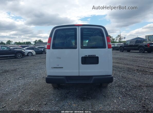 1GCWGAFF6H1103307 2017 CHEVROLET EXPRESS Белый 