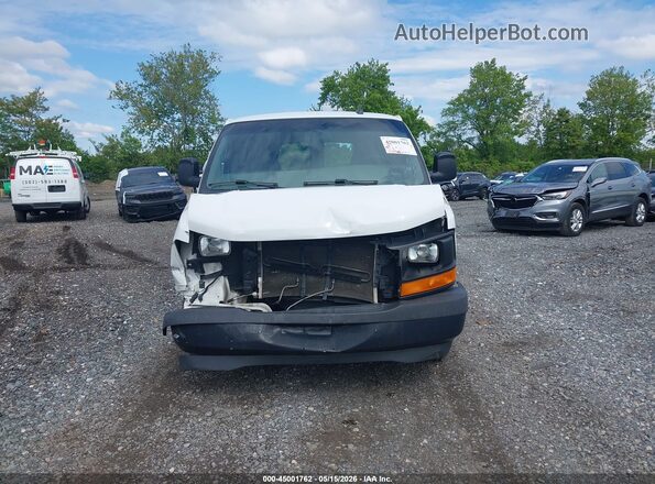 1GCWGAFF6H1103307 2017 CHEVROLET EXPRESS Белый Вид щитка приборов