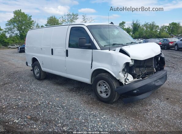 1GCWGAFF6H1103307 2017 CHEVROLET EXPRESS Белый Передняя правая четверть