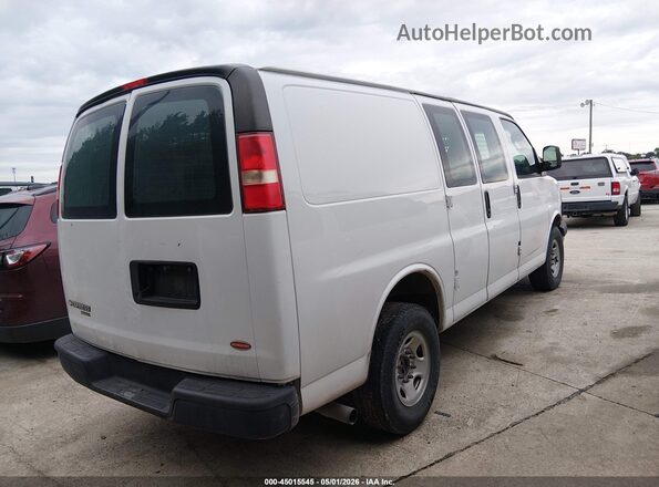 1GCWGAFFXG1170717 2016 CHEVROLET EXPRESS White უკანა მარჯვენა