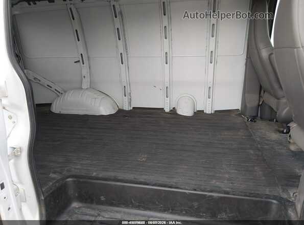 1GCWGAFG3H1261161 2017 CHEVROLET EXPRESS Белый Вид наклейки с VIN-кодом