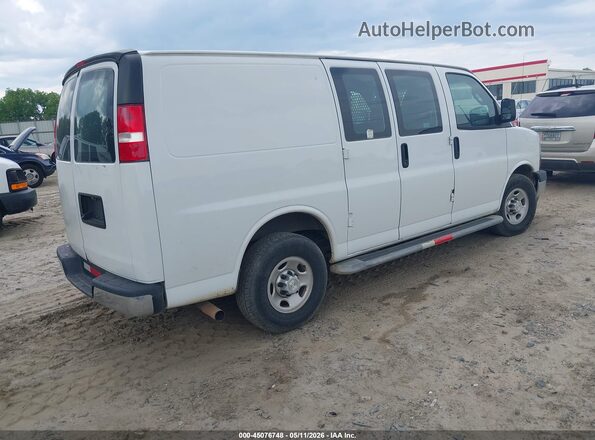 1GCWGAFG5L1230566 2020 CHEVROLET EXPRESS White Հետևի աջ