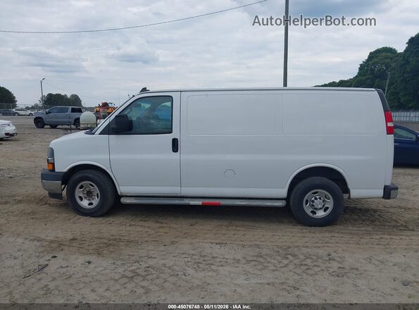 1GCWGAFG5L1230566 2020 CHEVROLET EXPRESS White Սալոնի 360 աստիճան տեսք