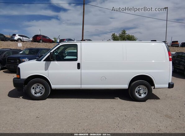 1GCWGAFG7H1247473 2017 CHEVROLET EXPRESS Белый Панорамный вид салона 360°