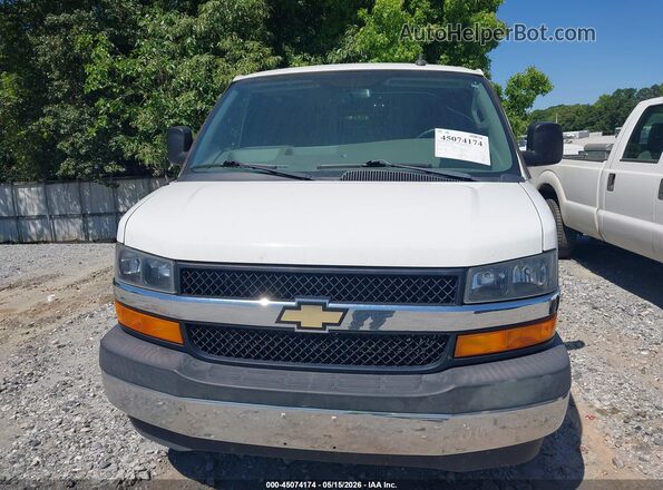 1GCWGAFG7L1179345 2020 CHEVROLET EXPRESS Белый Вид щитка приборов