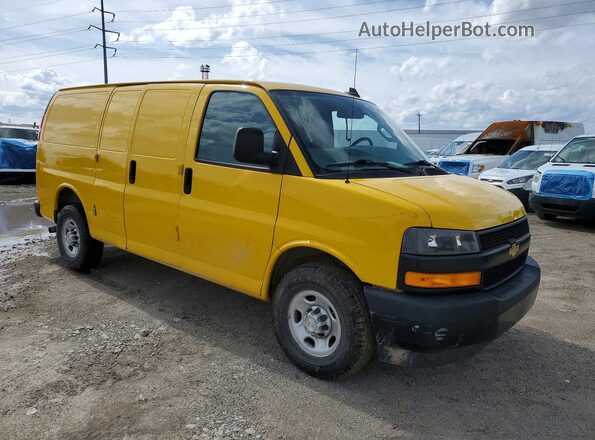 1GCWGAFP0L1156957 2020 CHEVROLET EXPRESS Желтый Передняя правая четверть