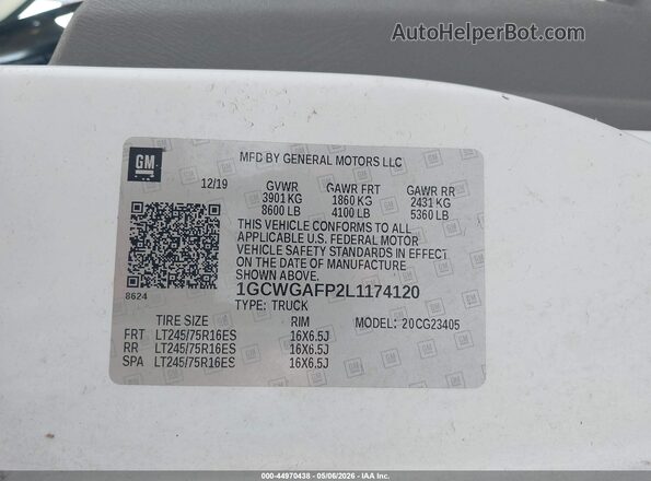 1GCWGAFP2L1174120 2020 CHEVROLET EXPRESS Белый Задняя правая четверть