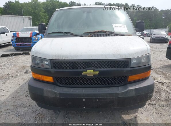 1GCWGAFP5L1277466 2020 CHEVROLET EXPRESS Белый Вид щитка приборов