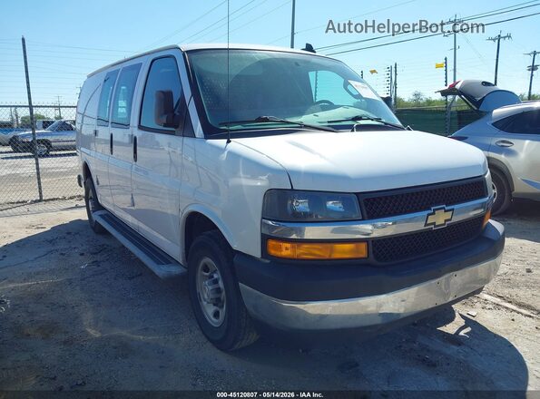 1GCWGAFP5N1155080 2022 CHEVROLET EXPRESS White Przód prawy