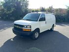 2018 Chevrolet Express G2500 White vin: 1GCWGAFPXJ1186254