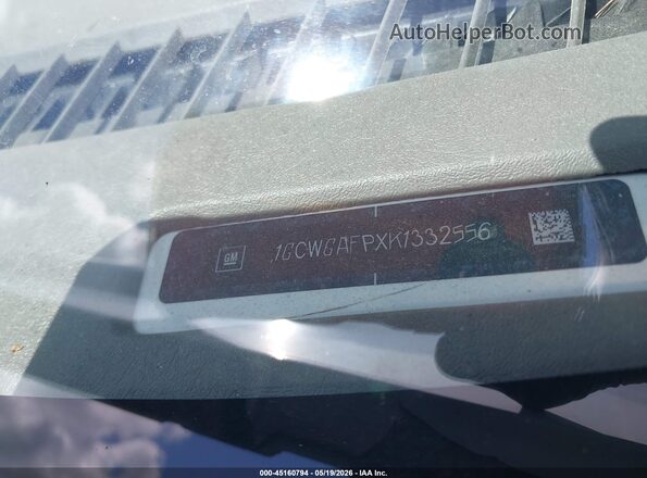 1GCWGAFPXK1332556 2019 CHEVROLET EXPRESS White Widok komory silnika