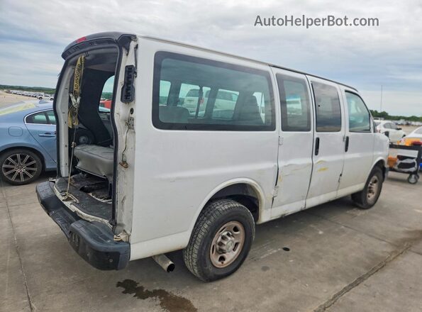 1GCWGAFPXK1333805 2019 CHEVROLET EXPRESS Белый Задняя правая четверть