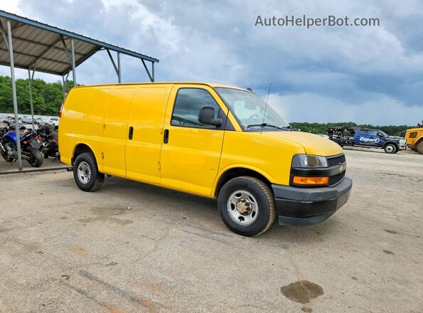 1GCWGAFPXL1158859 2020 CHEVROLET EXPRESS Желтый Передняя правая четверть