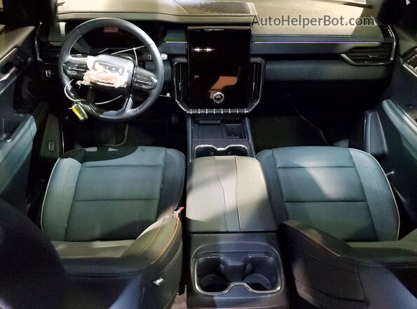 1GKENPRS9SJ172047 2025 GMC ACADIA Черный Вид панели приборов