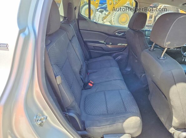 1GKKNLLAXHZ248462 2017 GMC ACADIA Silver Vista interior trasera