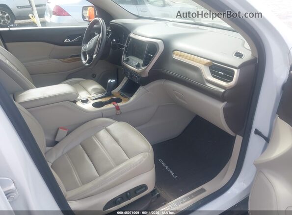 1GKKNPLS4HZ166307 2017 GMC ACADIA Белый Вид салона спереди