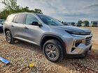2025 Chevrolet Traverse Lt Silver vin: 1GNERGRS9SJ276478