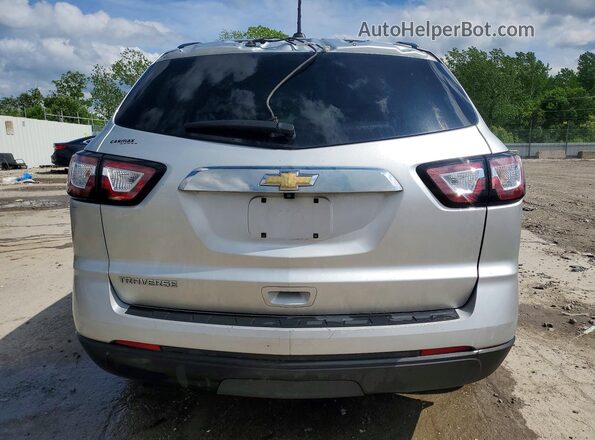 1GNKRFKDXHJ278046 2017 CHEVROLET TRAVERSE Серебряный Вид сзади