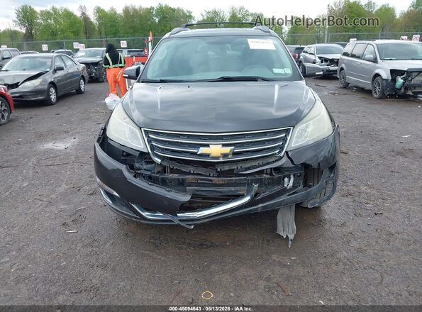 1GNKVGKDXHJ107007 2017 CHEVROLET TRAVERSE Gray Widok z przodu