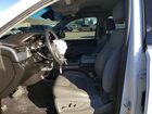 2019 Chevrolet Tahoe C1500 Lt Белый vin: 1GNSCBKC0KR110149