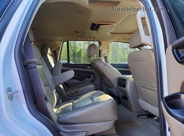 1GNSCBKC2LR188689 2020 CHEVROLET TAHOE Белый Вид задней части салона